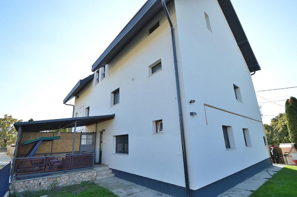 Hotel Nora Ház Hajdúszoboszló Exterior foto